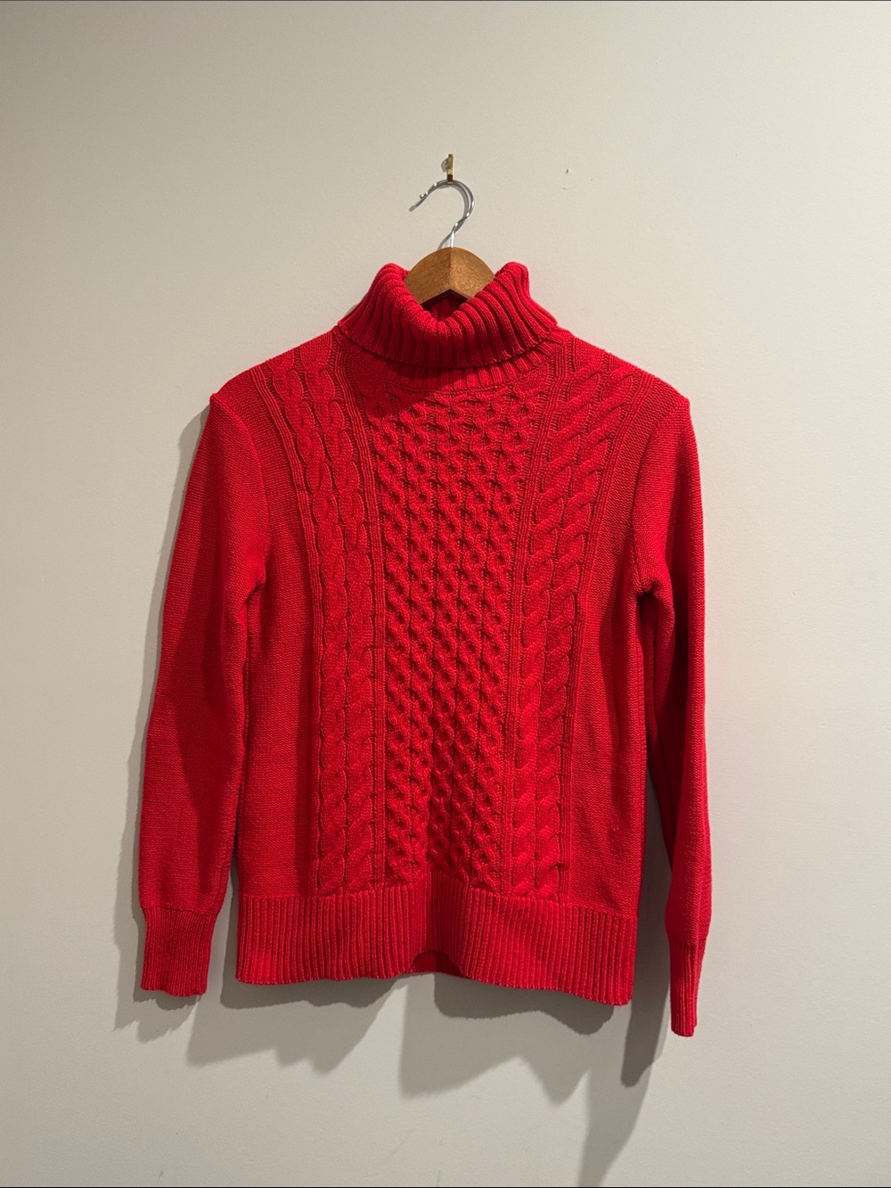 GAP Red Cable-Knit Turtleneck Sweater - Women